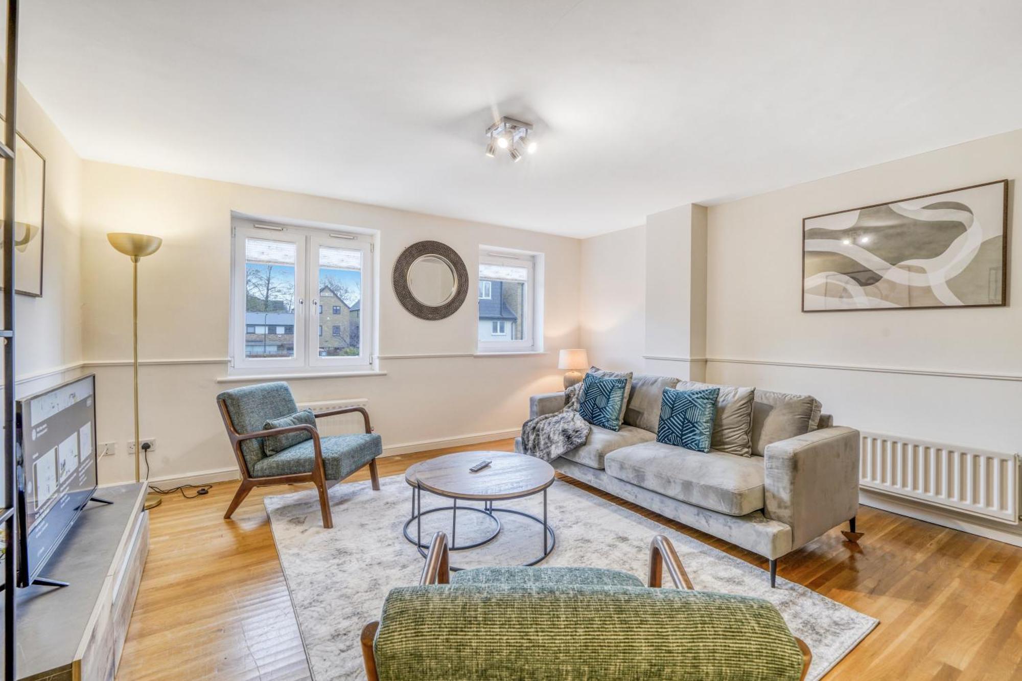 Executive 4 Bedroom Town House In Canada Water Free Wifi & Parking By City Stay Aparts Лондон Экстерьер фото